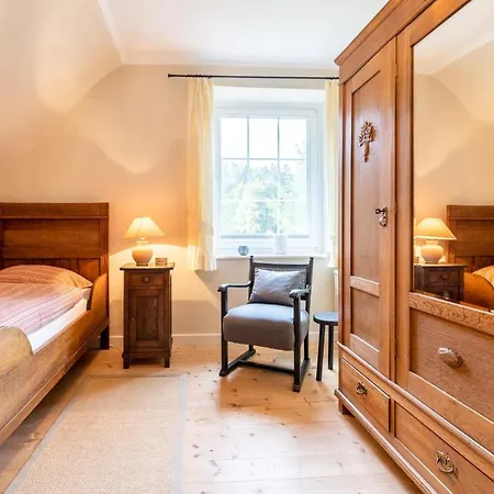 Camillas Hoehe Mirbach